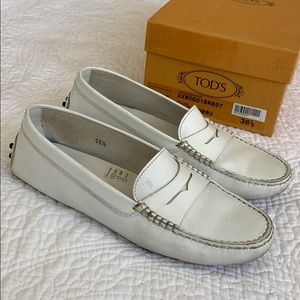 TOD’S Gommino Loafer W36.5
